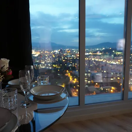 Royal Kate Included 32nd Floor Apartment Skopje