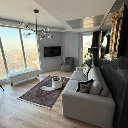 Royal Kate Included 32nd Floor *