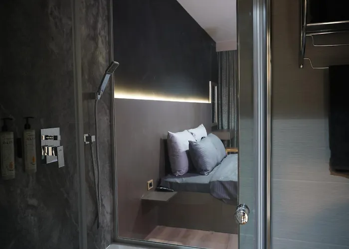 Royal Kate Included 32nd Floor *