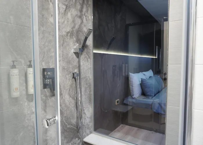 Royal Kate Included 32nd Floor *