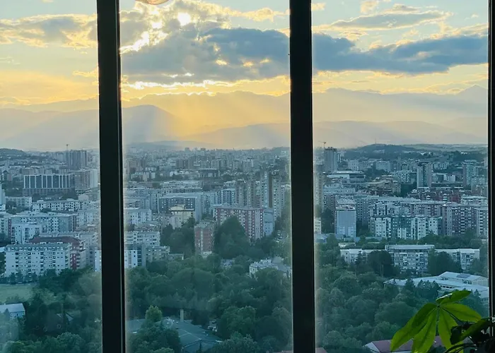 Royal Kate Included 32nd Floor *