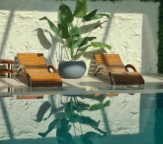 Royal Kate Included 32nd Floor Apartment *