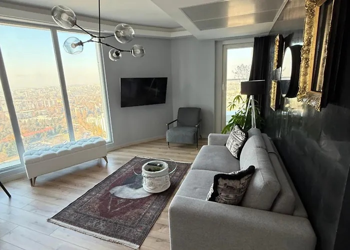 Royal Kate Included 32nd Floor *